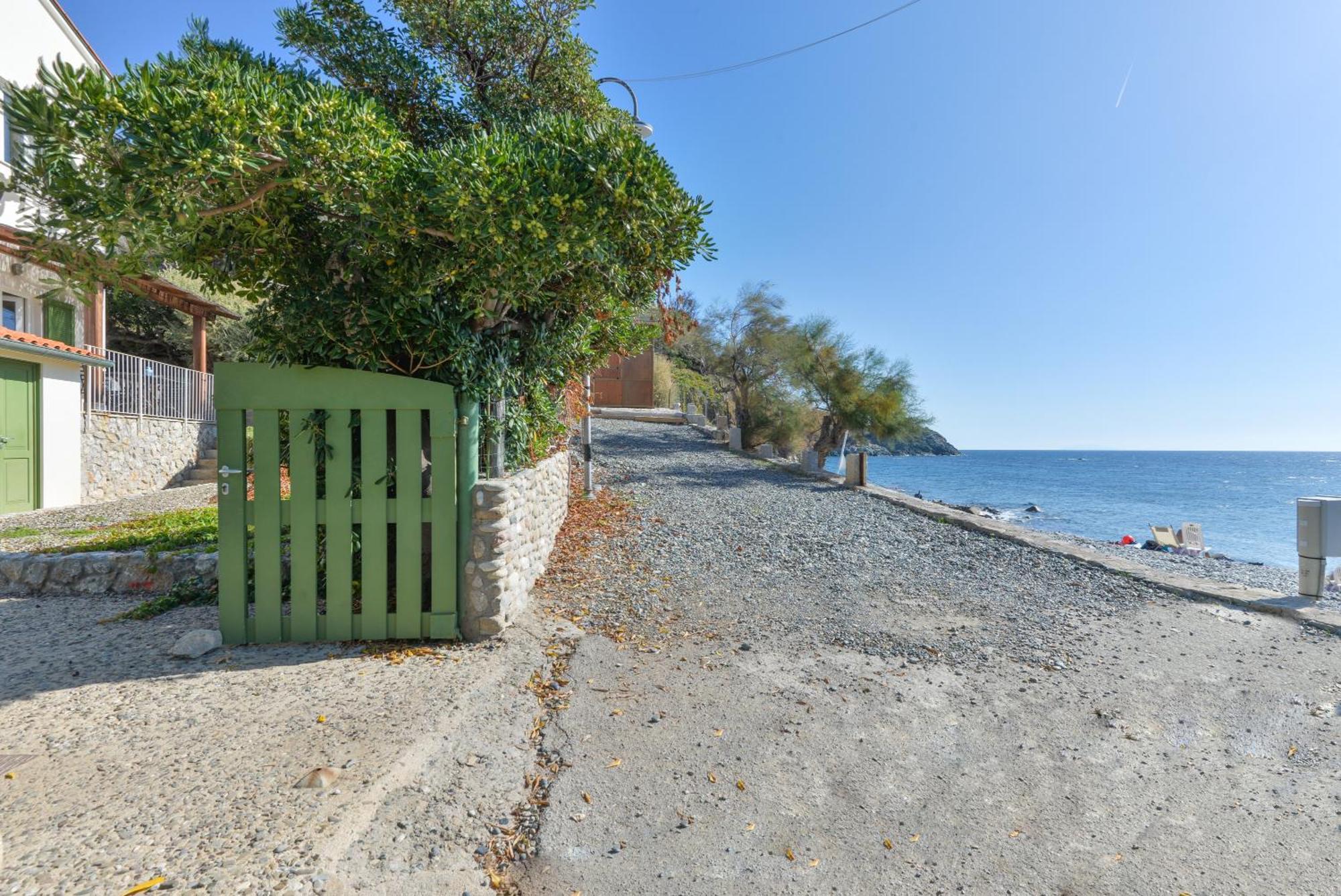 Il Quartiere Apt Pianosa Pomonte Bagian luar foto